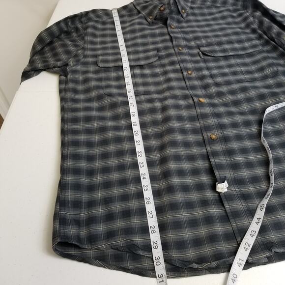 Woolrich Deep Navy Button Down Velcro Pocket Quality Shirt Excellent Size M - Picture 4 of 7